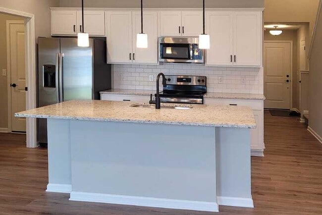 Foto del edificio - 3441 Alder Ave