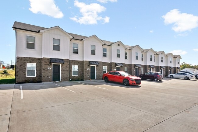 Foto del edificio - Alto Luxury Townhomes