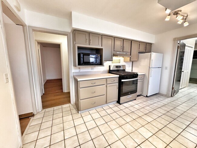 Foto del edificio - One level living in Minnetonka