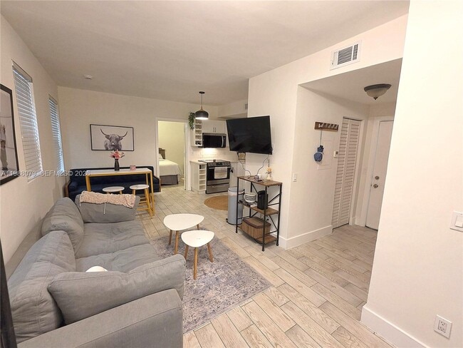 Foto del edificio - 1008 Jefferson Ave