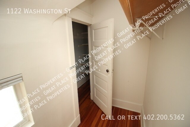 Foto del edificio - 1122 Washington St