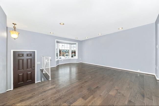 Photo - 10442 Malone Ct Townhome