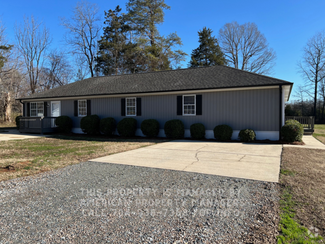 Building Photo - 299 Rustic Rd