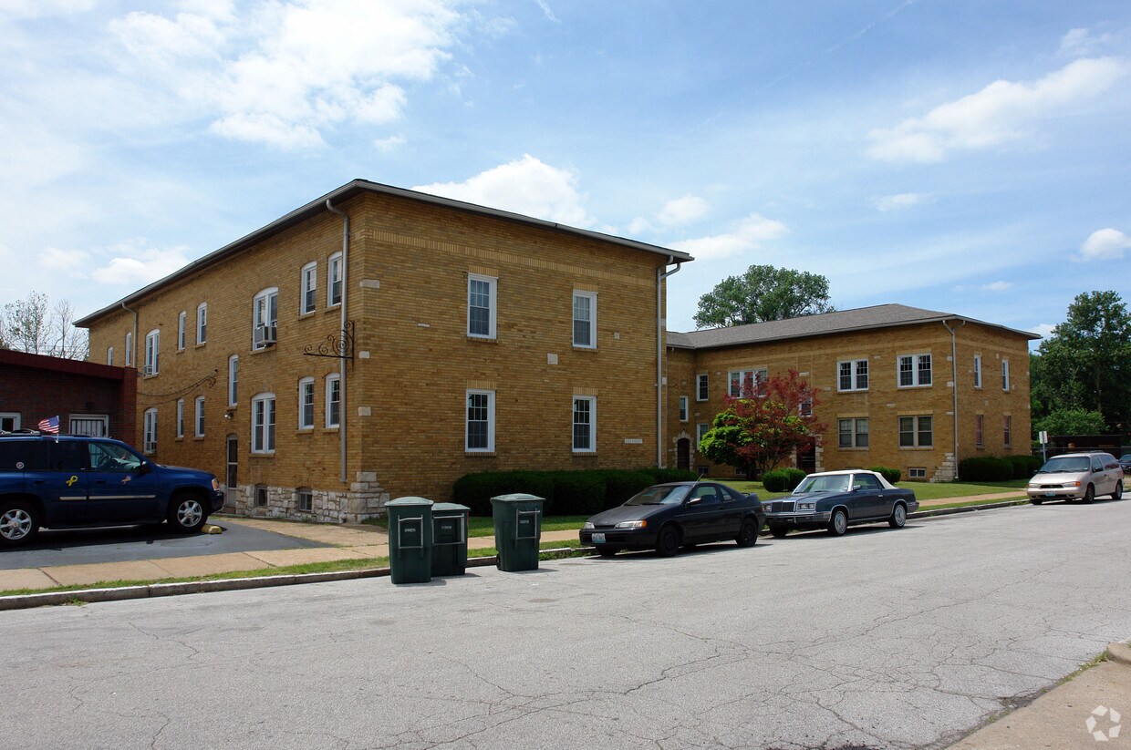 Primary Photo - 3616 Iron St