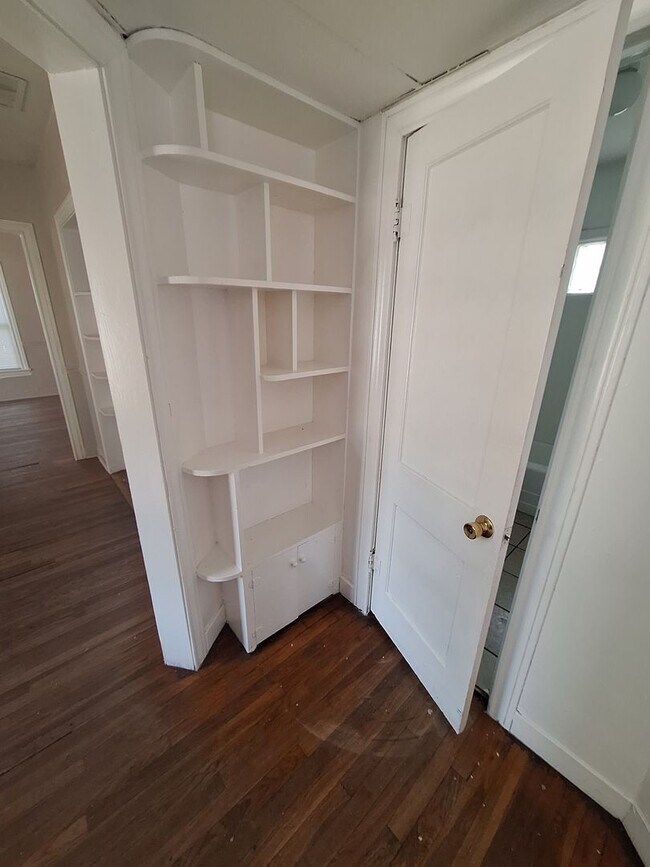 Foto del edificio - 3 bedroom, 1 bath