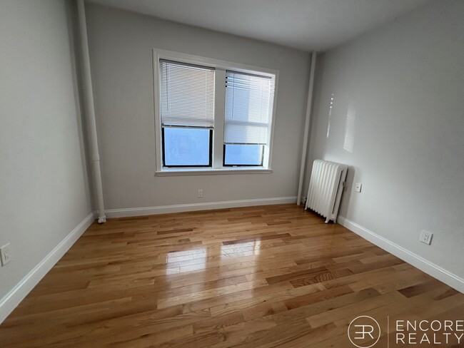 Foto del edificio - 19 Peterborough St