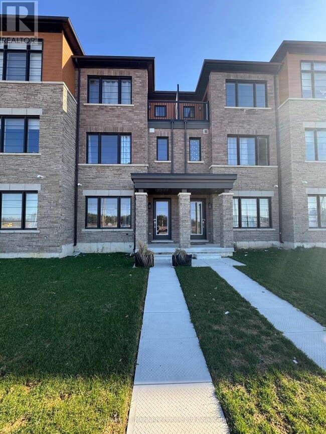 Building Photo - 105 Melody Ln