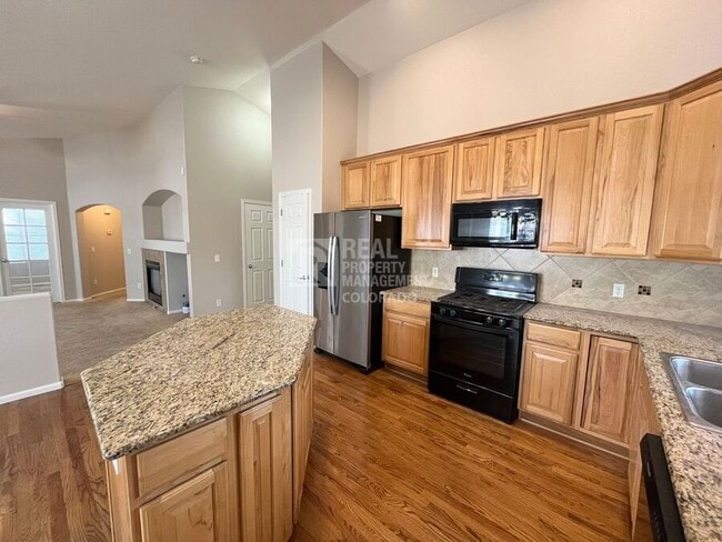 Building Photo - 5236 Sagebrush St