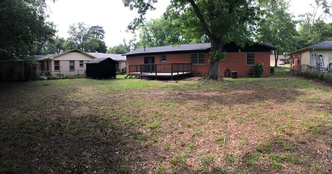 Foto del edificio - 1409 Glenrose St