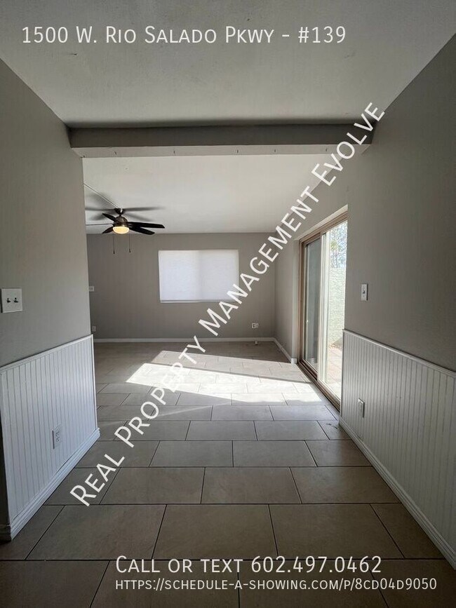 Foto del edificio - 3-Bedroom Mesa Townhouse