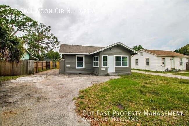 Foto del edificio - 226 SW Lincoln Cir N