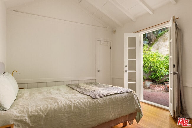 Building Photo - 2146 Stanley Hills Dr