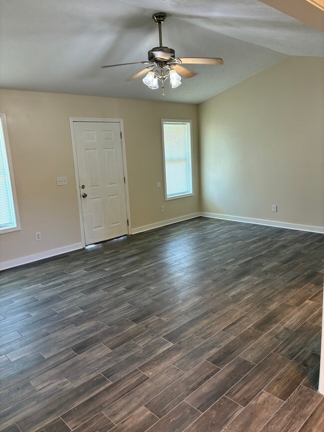 Photo - Beautiful 3/2 House