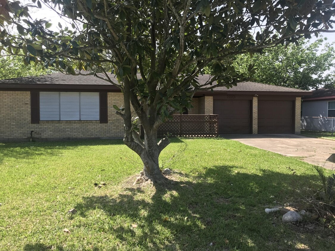 Photo - 2813 27th Ave N (Texas City, TX)
