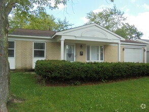 Building Photo - 117 Villa Rd