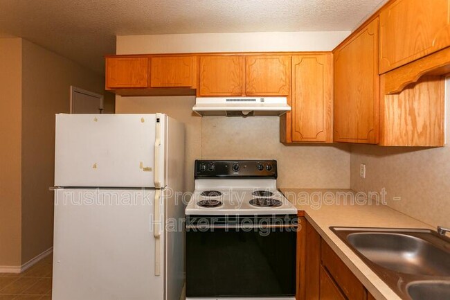 Foto del edificio - 4501 Mattie Dr