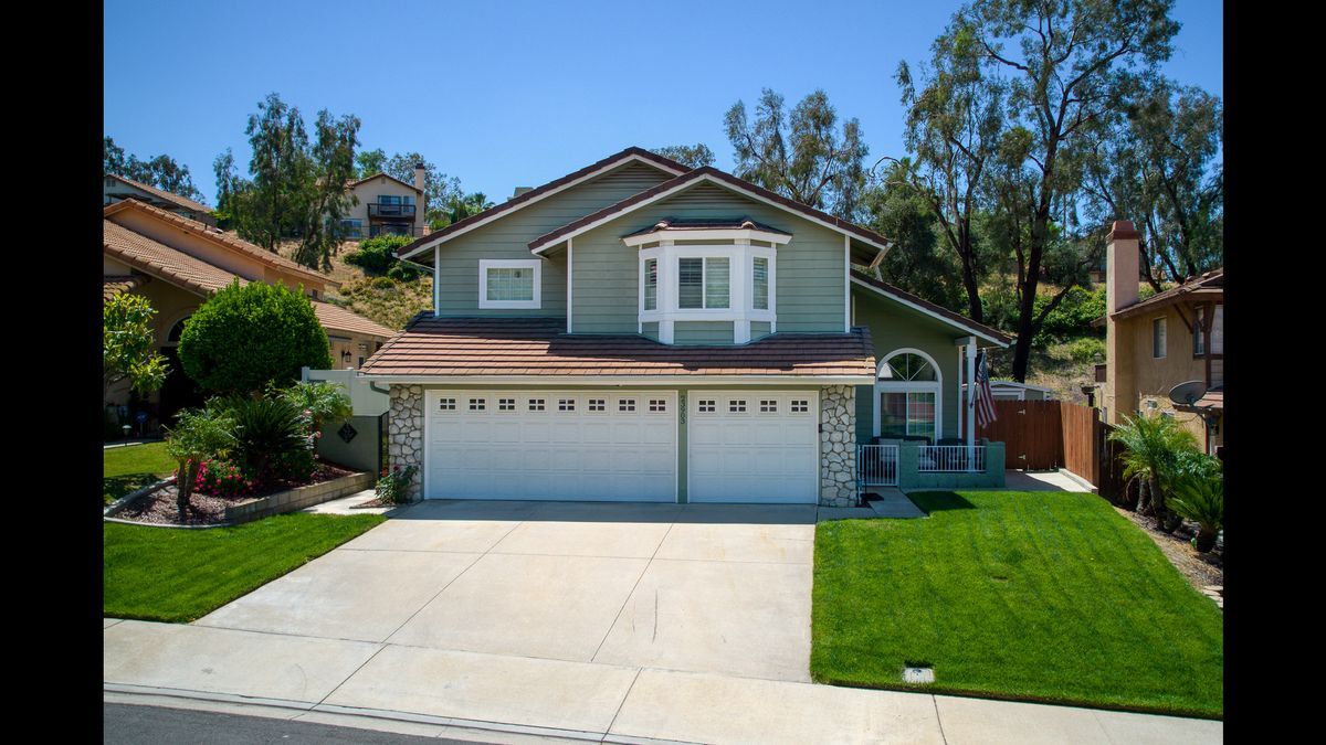 Primary Photo - 23903 Creekwood Dr