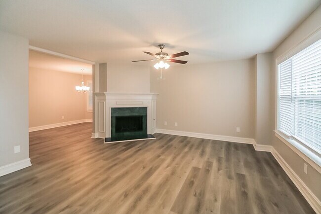 Foto del edificio - 17 Arbor Cove Dr