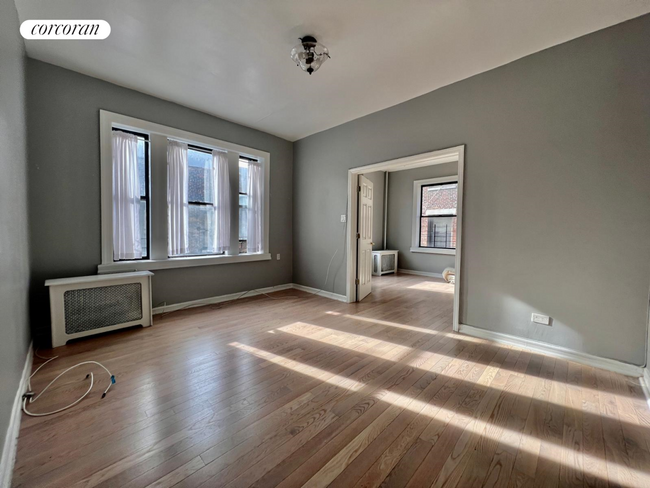 Building Photo - 418 W 130th St