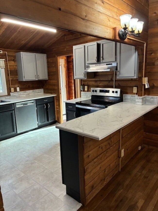 Foto del edificio - LAKE FRONT PARADISE