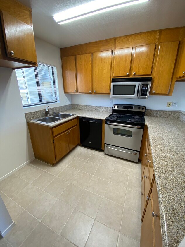 19 Apartments for Rent in Bixby Knolls, CA Westside Rentals