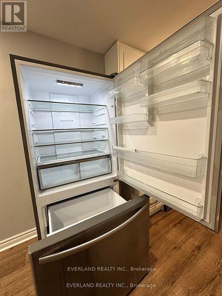 Building Photo - 4 Shell Ct