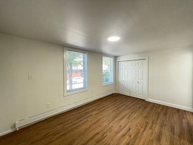 Foto del edificio - 251 Pine St