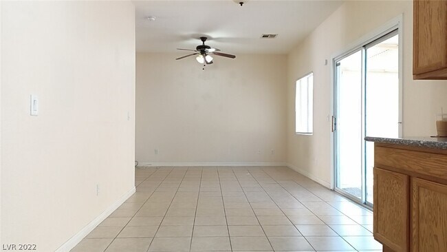 Building Photo - 5181 Bellaria Pl