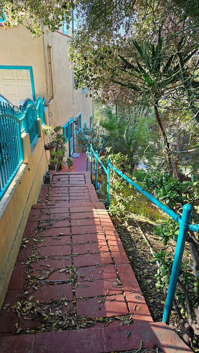 Foto del edificio - 1417 Nolden St