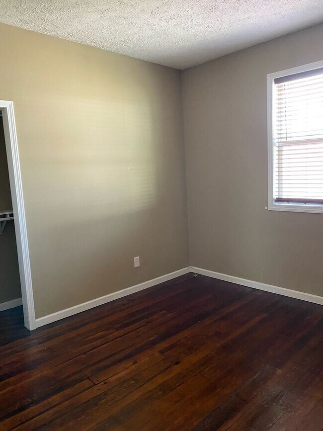 Foto del edificio - 60 Brunner St