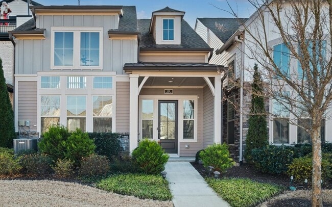 Photo - 308 Symphony Wy House