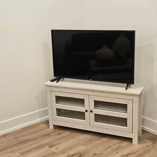 Building Photo - 6457 S Rhodes Ave