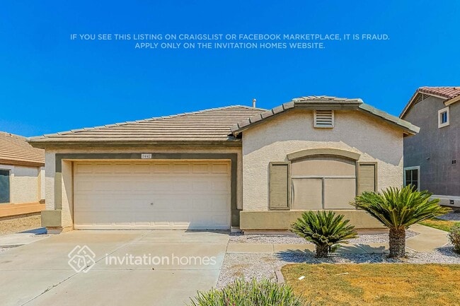 Building Photo - 11442 E Pronghorn Ave