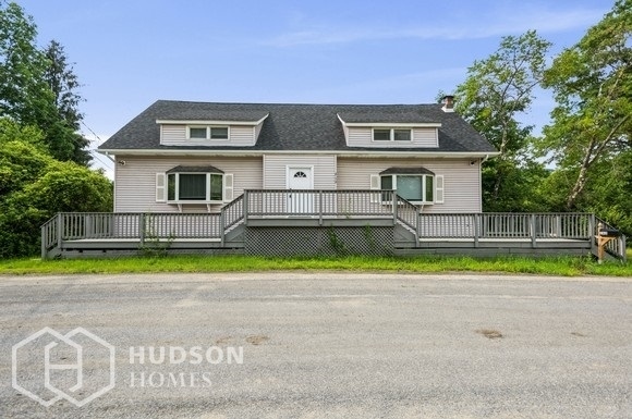 Primary Photo - 262 Chiloway Rd