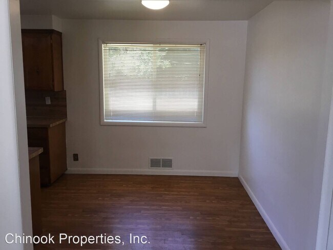 Foto del edificio - 3 br, 1 bath House - 570 Wellington St