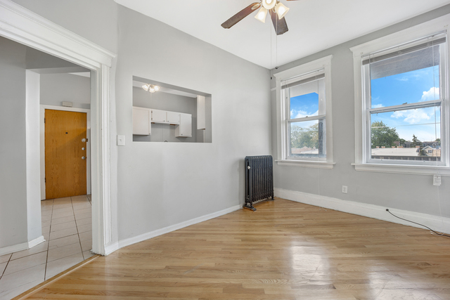 Building Photo - 2939 W Belmont Ave