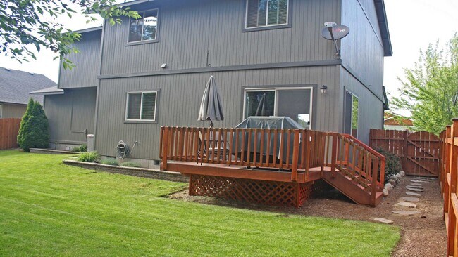 Foto del edificio - SE Bend, 4 Bedroom Home