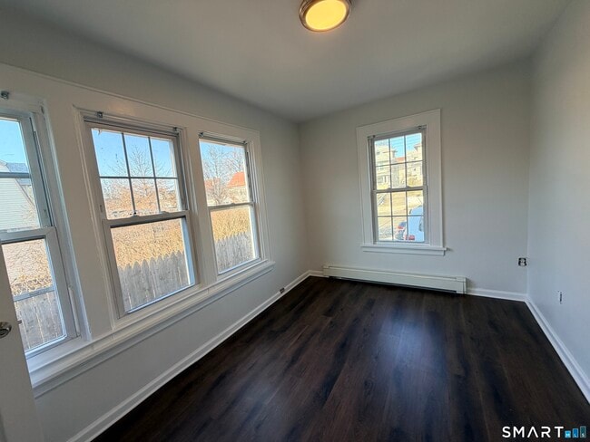 Foto del edificio - 1769 Park Ave