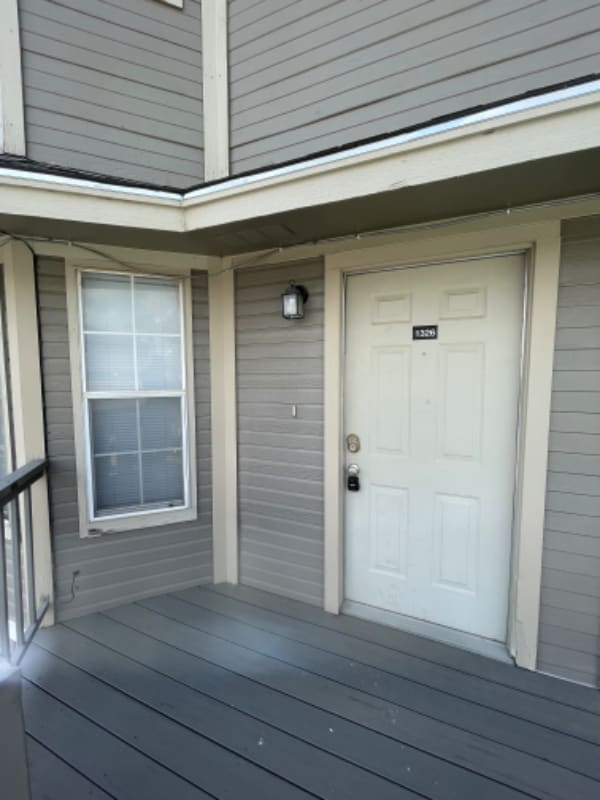 Building Photo - 1326 Park Ave