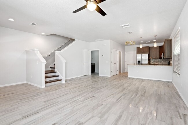 Building Photo - Adorable Home in Casselberry for Lease