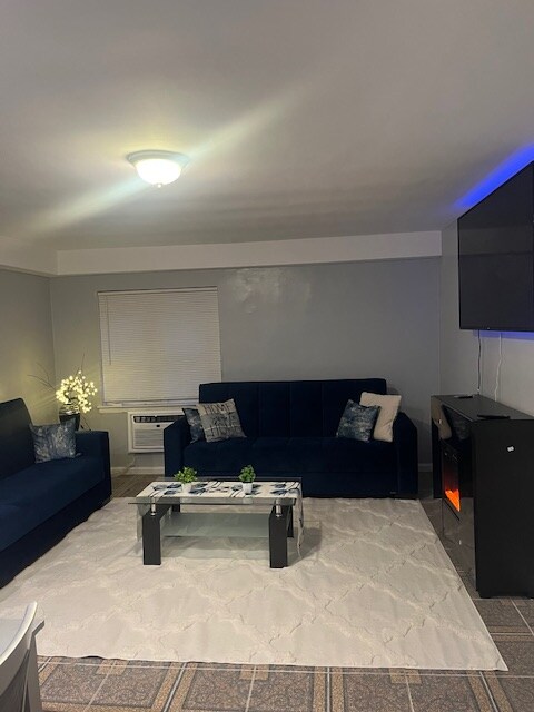 Foto del edificio - 24-02-2428 28th St