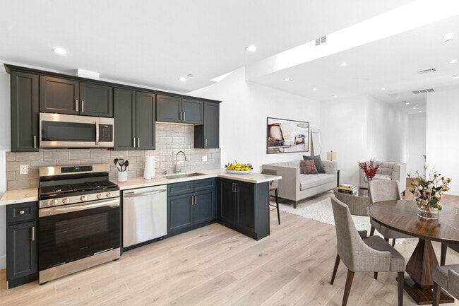 Foto del edificio - 3414 London St