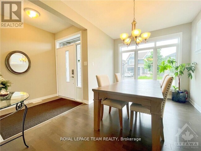 Building Photo - 512 Breccia Heights