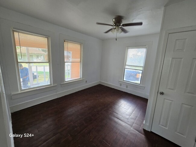 Building Photo - 755 Doucette Ave