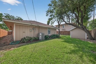 Building Photo - 4038 Cheena Dr