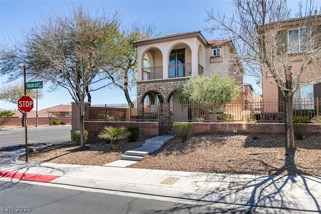 Foto del edificio - 8607 Rowland Bluff Ave