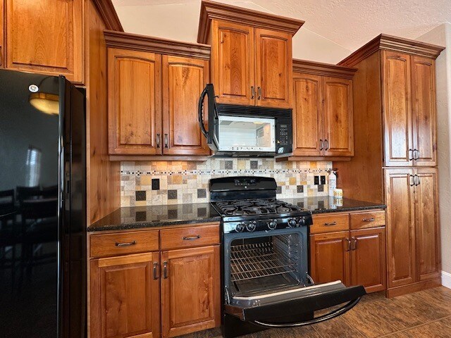 Foto del edificio - 190 E Main St