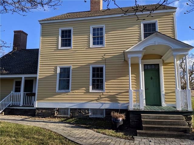 Foto del edificio - 57 Farmingdale Rd