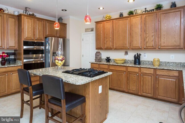 Building Photo - 15439 Milton Hall Pl