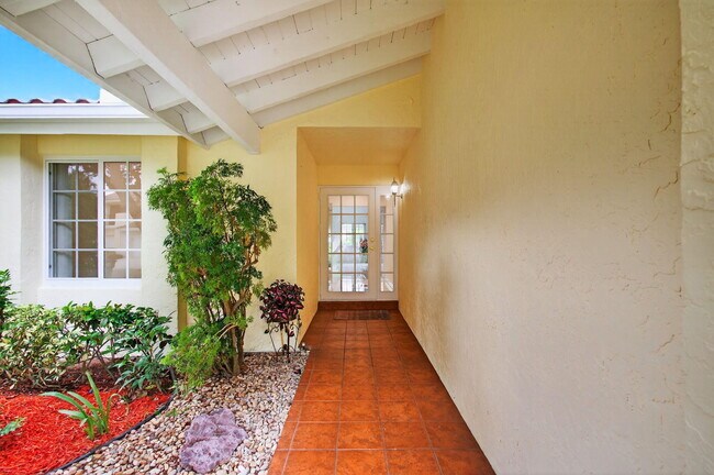 Foto del edificio - 6105 Via Laguna Ln